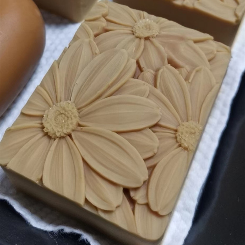 Newest!!!3d Elegant Sunflower  - Soap Making Vendors 리뷰 및 가격
